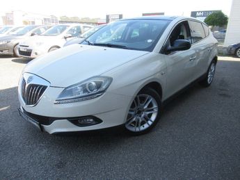  Voir détails -Lancia Delta 1.6 Multijet 16v 120 DPF Platino à Aubire (63)