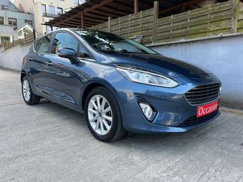  Voir détails -Ford Fiesta 1.0 EcoBoost Titanium 101cv (EU6.2) Appe à Wemmel (17)