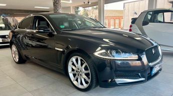 Voir détails -Jaguar XF 3.0 V6 D 240 LUXE *GARANTIE 12 MOIS* à Saint-Patrice (37)
