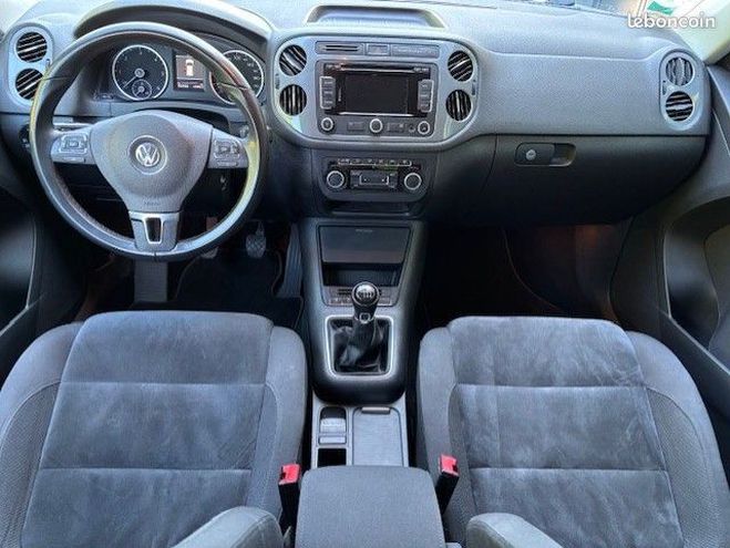 Volkswagen Tiguan (2) 2.0 tdi 140 bluemotion technology sp Gris de 2014