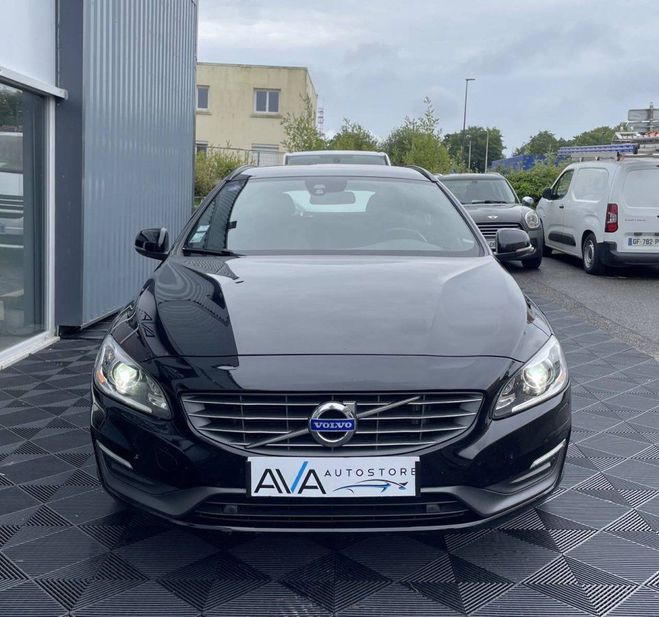Volvo V60 T3 150ch Momentum Powershift INC. de 2014
