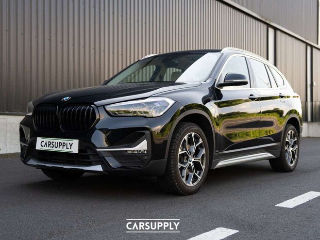BMW X1 1.5iA sDrive18 - Pano dak - Verwarmde ze Noir de 2021