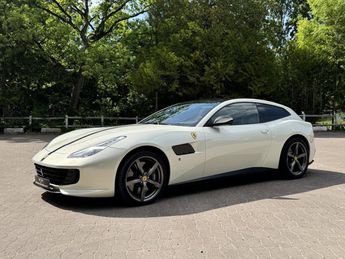  Voir détails -Ferrari GTC4 Lusso GTC4Lusso 6.3i V12 à Reims (51)