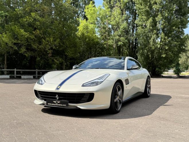 Ferrari GTC4 Lusso GTC4Lusso 6.3i V12 Blanc de 2017