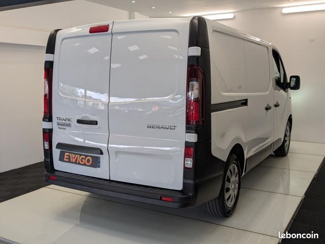 Renault Trafic VU 2.0 DCI 120ch L1H1 CONFORT 15990 TTC Blanc de 2020