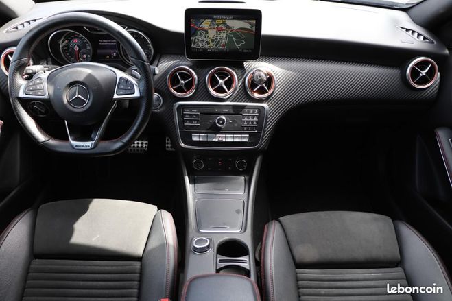 Mercedes Classe A 1.6 200 155ch AMG-LINE Noir de 2017