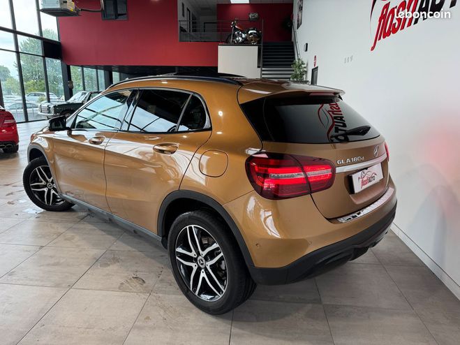 Mercedes Classe B GLA 180 PHASE 2 CDi 110cv-2018  de 2018
