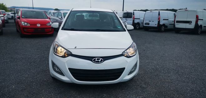 Hyundai I20 1.4 CRDI 90 CV BLANC de 2014