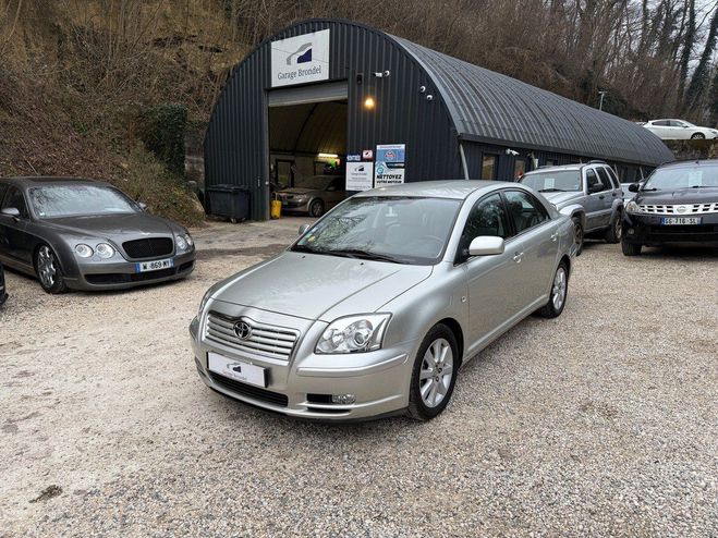 Toyota Avensis 1.8 VVTi 130cv Sol 1re main Gris de 2005