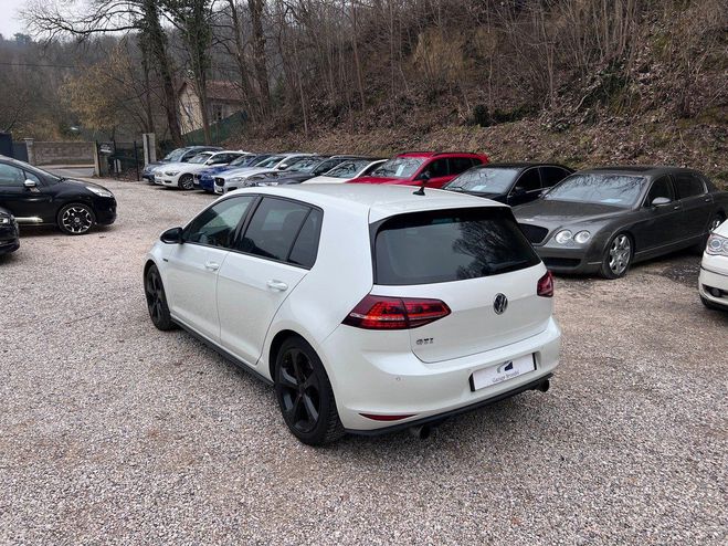 Volkswagen Golf VII GTi 2.0 TSi 220cv BVA Blanc de 2013