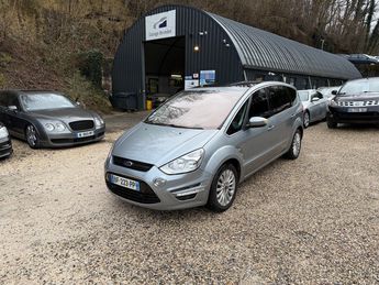  Voir détails -Ford S Max 2.0 TDCi 140cv BVA Titanium 7PL à Sathonay-Camp (69)