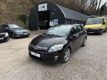  Voir détails -Toyota Auris Hybride 1.8 VVT-i 136cv Dynamic à Sathonay-Camp (69)