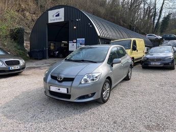  Voir détails -Toyota Auris 1.6 VVTi 124cv BVA 3me Main à Sathonay-Camp (69)