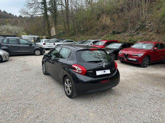 Peugeot 208 1.6 HDI 92cv Allure 3me Main Noir de 2012