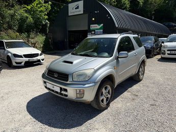  Voir détails -Toyota RAV 4 II 2.0 D-4D 4WD 115cv VX à Sathonay-Camp (69)