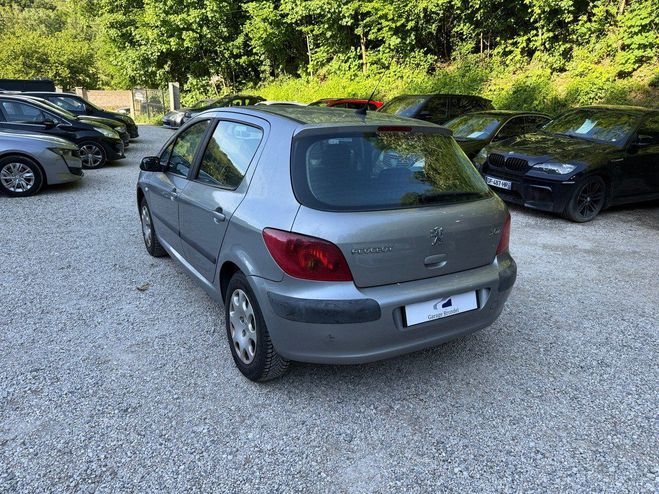 Peugeot 307 1.6i 110cv X Line 2e main Gris de 2004