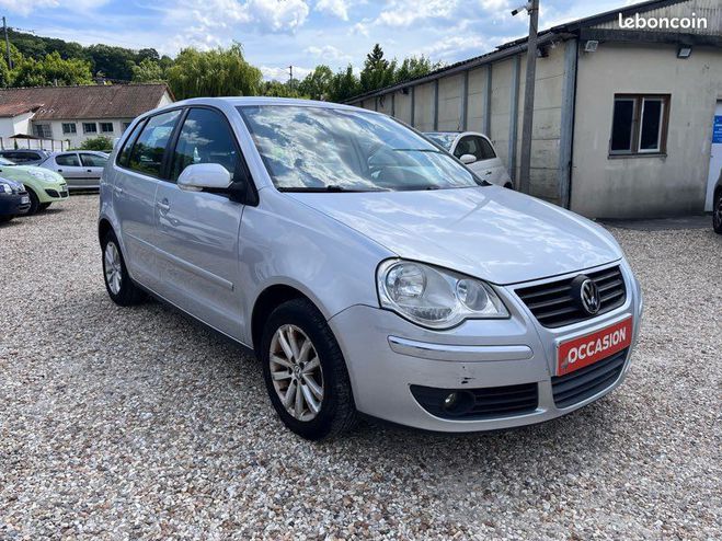 Volkswagen Polo 1.2 70CH Gris de 2007