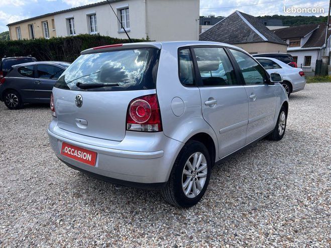 Volkswagen Polo 1.2 70CH Gris de 2007