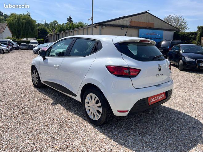 Renault Clio 4 1.5 75CH socit Blanc de 2016