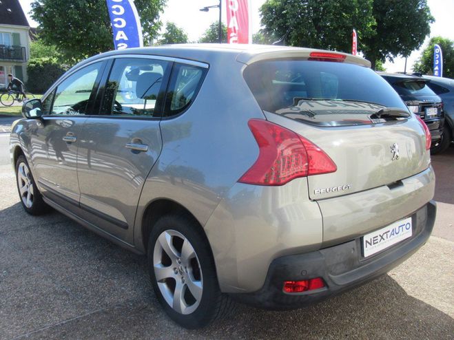 Peugeot 3008 1.6 HDI110 FAP CONFORT PACK Gris C de 2009