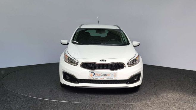 Kia Ceed d SW Ceed / 1.4i Navi Edition ~ TopDeal  Blanc de 