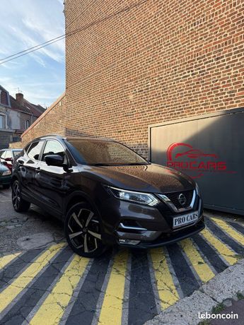  Voir détails -Nissan Qashqai TEKNA 1,5 dCi à Douai (59)