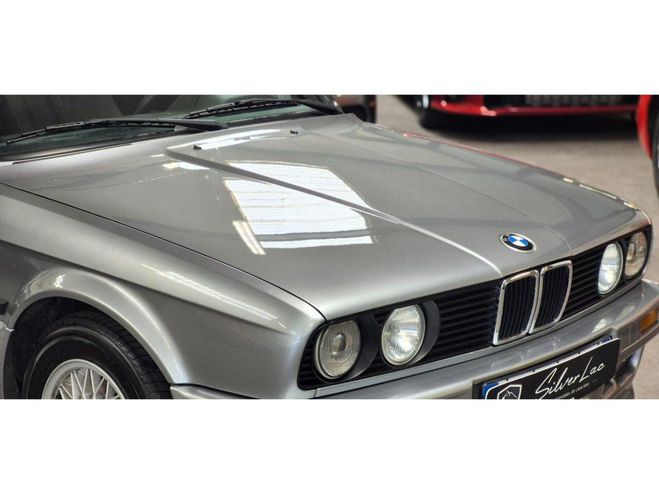 BMW Serie 3 320is E30 COUPE S14 2.0 192 BOITE MECA I GRIS de 1988