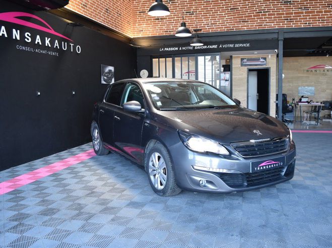 Peugeot 308 1.2 PT 110ch SS BVM5 Style / COURROIE OK Gris de 2017