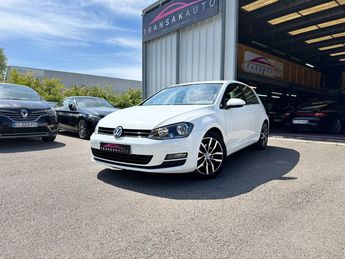  Voir détails -Volkswagen Golf 1.2 TSI 105ch - CLIM - GPS - BLUETOOTH - à Saint-Cannat (13)