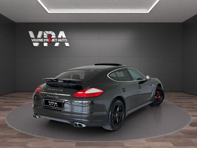 Porsche Panamera Turbo  4.8 V8 500ch Chrono ACC Toit Ouv Noir de 2010