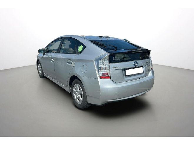 Toyota Prius 136h Active Gris clair de 2011