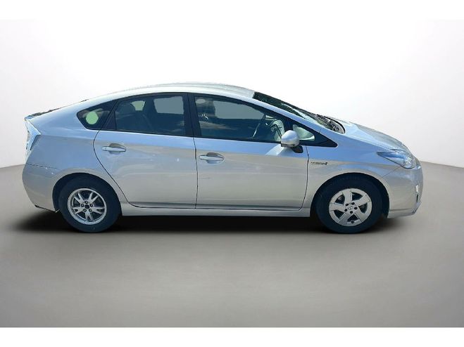 Toyota Prius 136h Active Gris clair de 2011