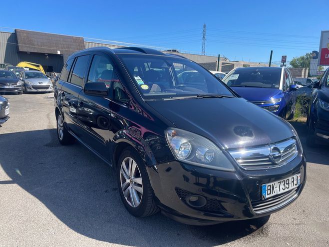 Opel Zafira II (2) 1.7 CDTI 125 COSMO PACK 7PL Noir de 2011