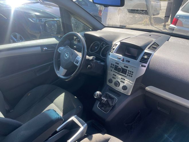 Opel Zafira II (2) 1.7 CDTI 125 COSMO PACK 7PL Noir de 2011