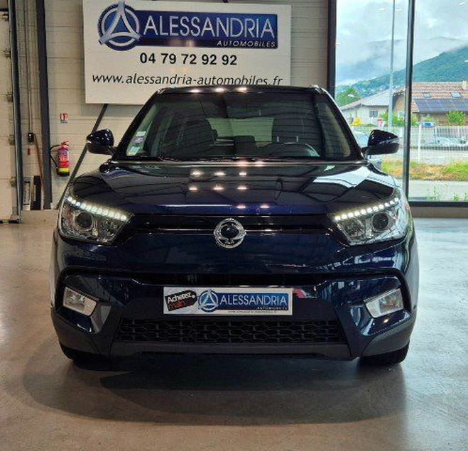 Ssangyong Tivoli 160 e-XGi 128 2WD ISG Luxury 5P Bleu de 2017