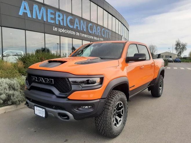 Dodge Ram TRX IGNITION ORANGE V8 6.2L SUPERCHARGED Orange de 2022