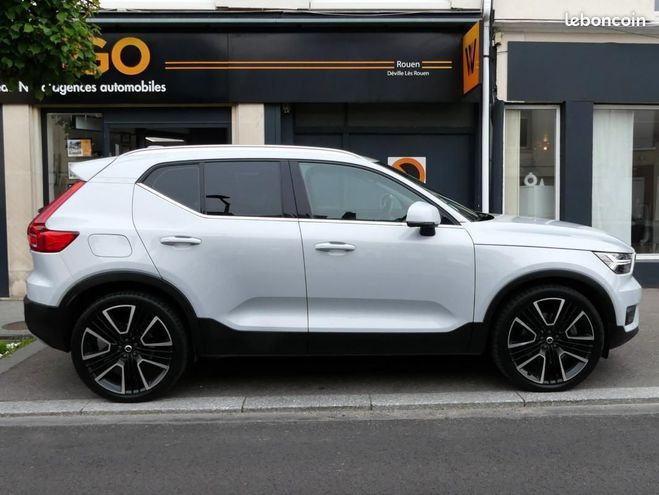 Volvo XC40 1.5 T5 262H 180 RECHARGE PHEV HYBRID TWI Gris de 2021