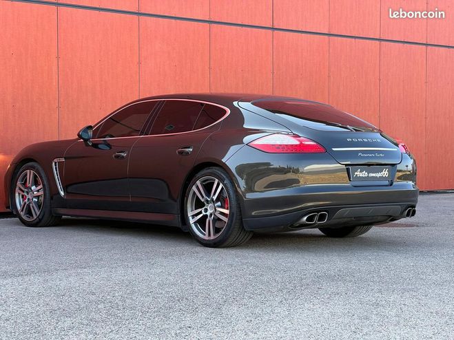 Porsche Panamera TURBO 4.8 V8 500ch Gris de 2010