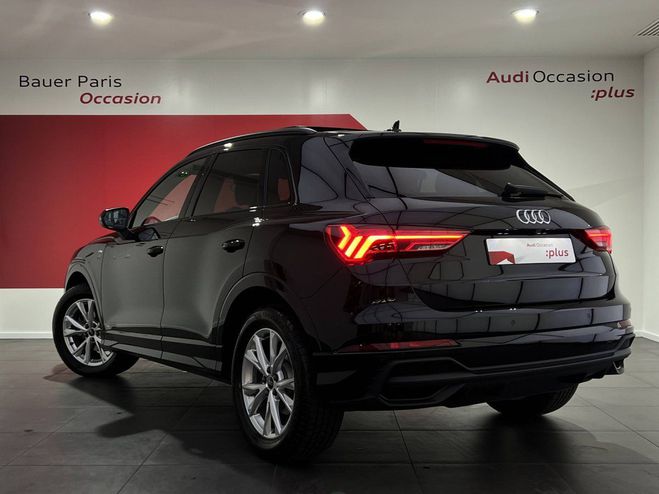 Audi Q3 35 TFSI 150 ch S tronic 7 S line Noir de 2024