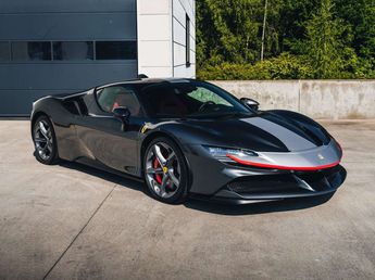  Voir détails -Ferrari SF90 Stradale Grigio Silverstone Lift Carbon First own à Harelbeke (85)