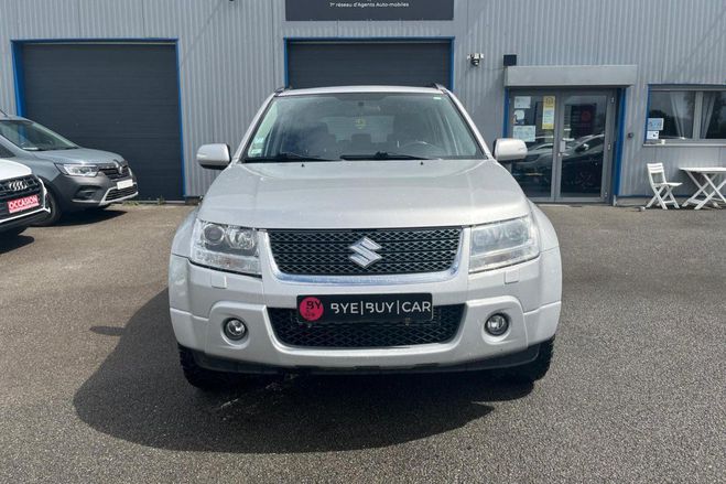 Suzuki Grand Vitara 1.9 DDiS Luxe Urban PHASE 2 GARANTIE 12  GRIS CLAIR de 2011
