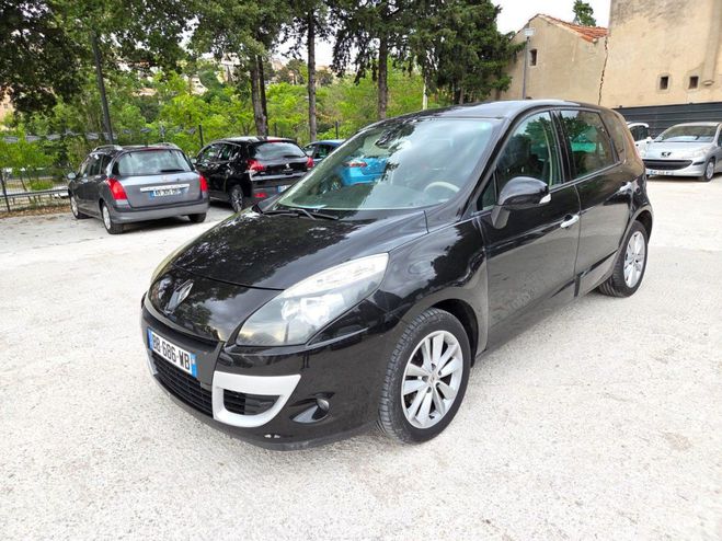 Renault Scenic III Jade DCi 130 ch Noir de 2010