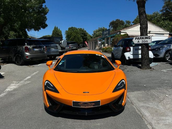 Mclaren 540C COUPE V8 3.8 ch / ENTRETIEN / CHAPPEMEN Orange de 2017