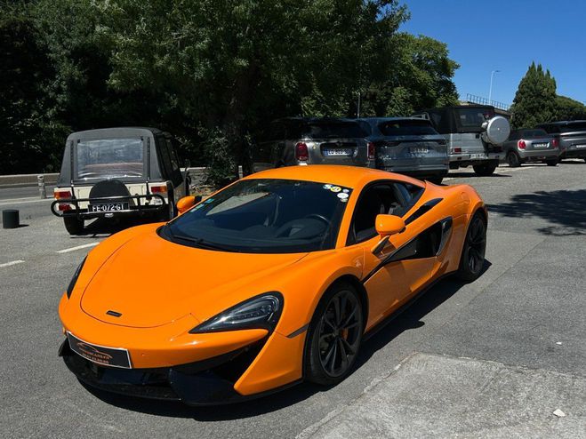 Mclaren 540C COUPE V8 3.8 ch / ENTRETIEN / CHAPPEMEN Orange de 2017