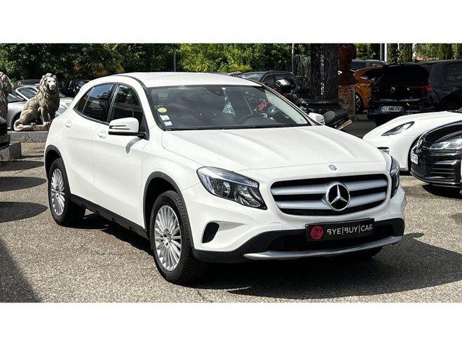 Mercedes Classe GLA 180 d Sensation BLANC de 2016