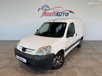  Voir détails -Peugeot Partner 1.6 HDi 90cv-2007 à Gerzat (63)