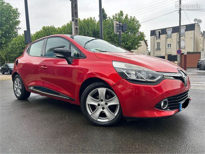 Renault Clio IV 1.5L DCI 90CV ENERGY Rouge de 2013