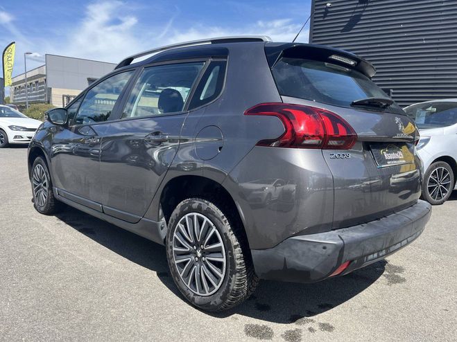 Peugeot 2008 1.5 BlueHDi 100ch E6.c Active Business S GRIS de 2019