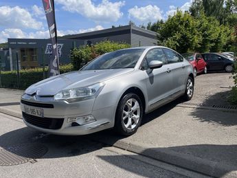  Voir détails -Citroen C5 1.6 HDI - 16V 110CV à Darntal (76)
