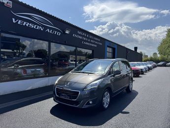  Voir détails -Peugeot 5008 1.6 BlueHDi 120 GPS TOIT PANO HUD 7PL BV à Verson (14)